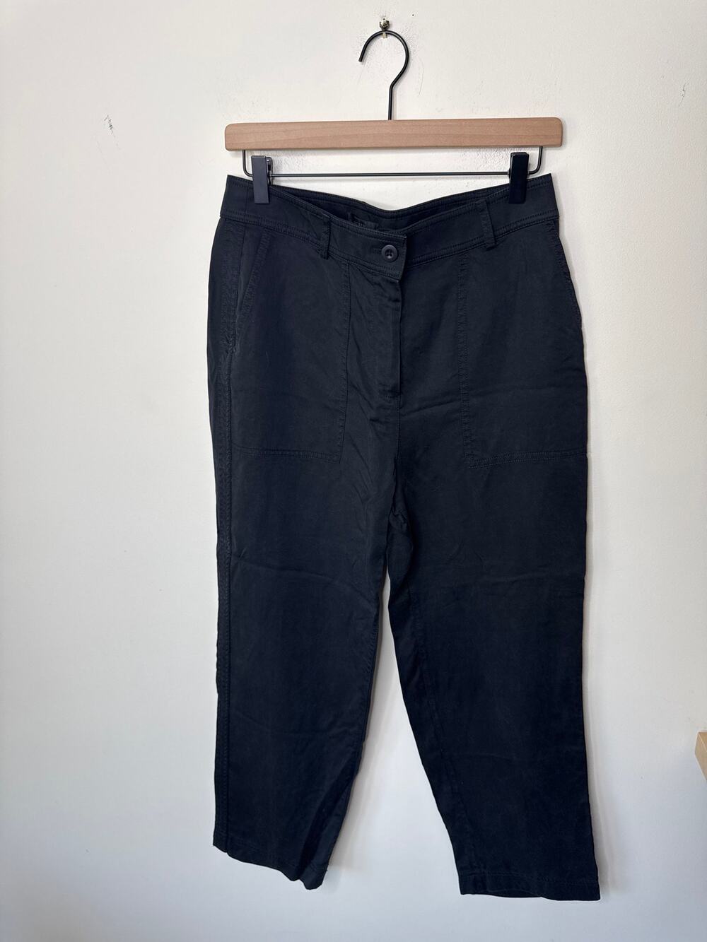 J.CREW Drapey viscose-blend twill pant size 6 Black